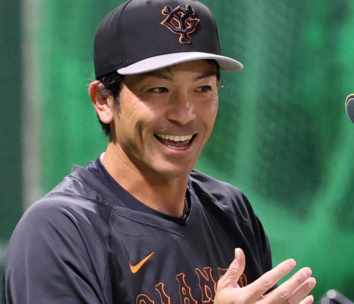 松田宣浩さんが〝ホークス黄金期〟メンバーと再会 〝熱男〟な写真公開