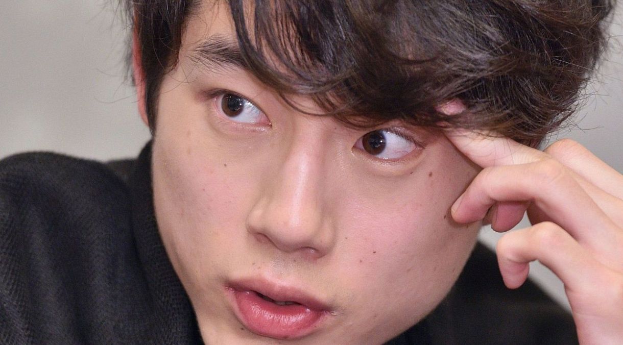 坂口健太郎、肉体改造で新たな魅力を爆発！
