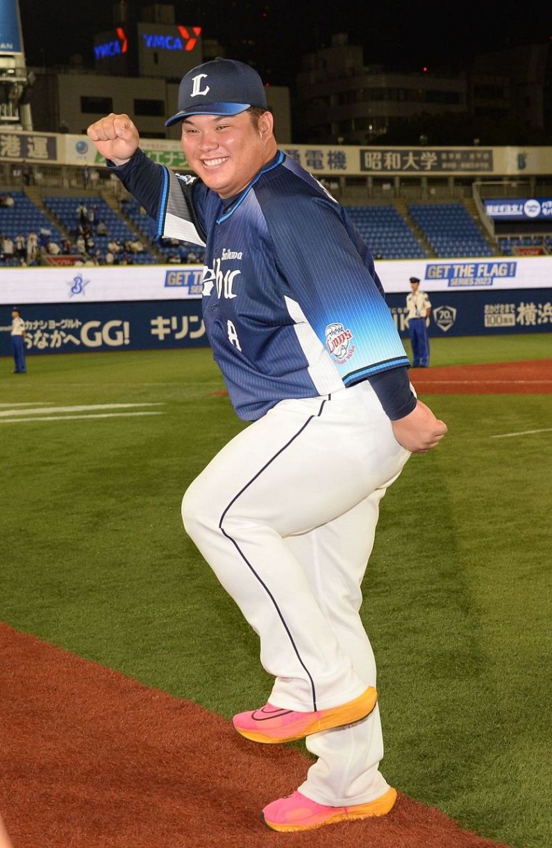 115キロの西武渡部健人がホームスチール「行こうと思っていました