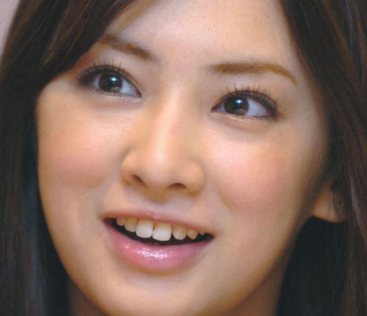 北川 景子 胸