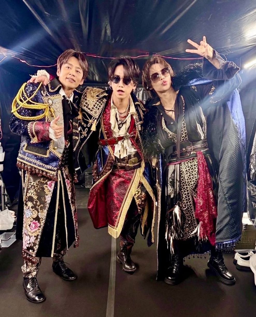 撮ったのは仁くん!?」総勢26人のKAT-TUN〝愛されショット〟に「えええ