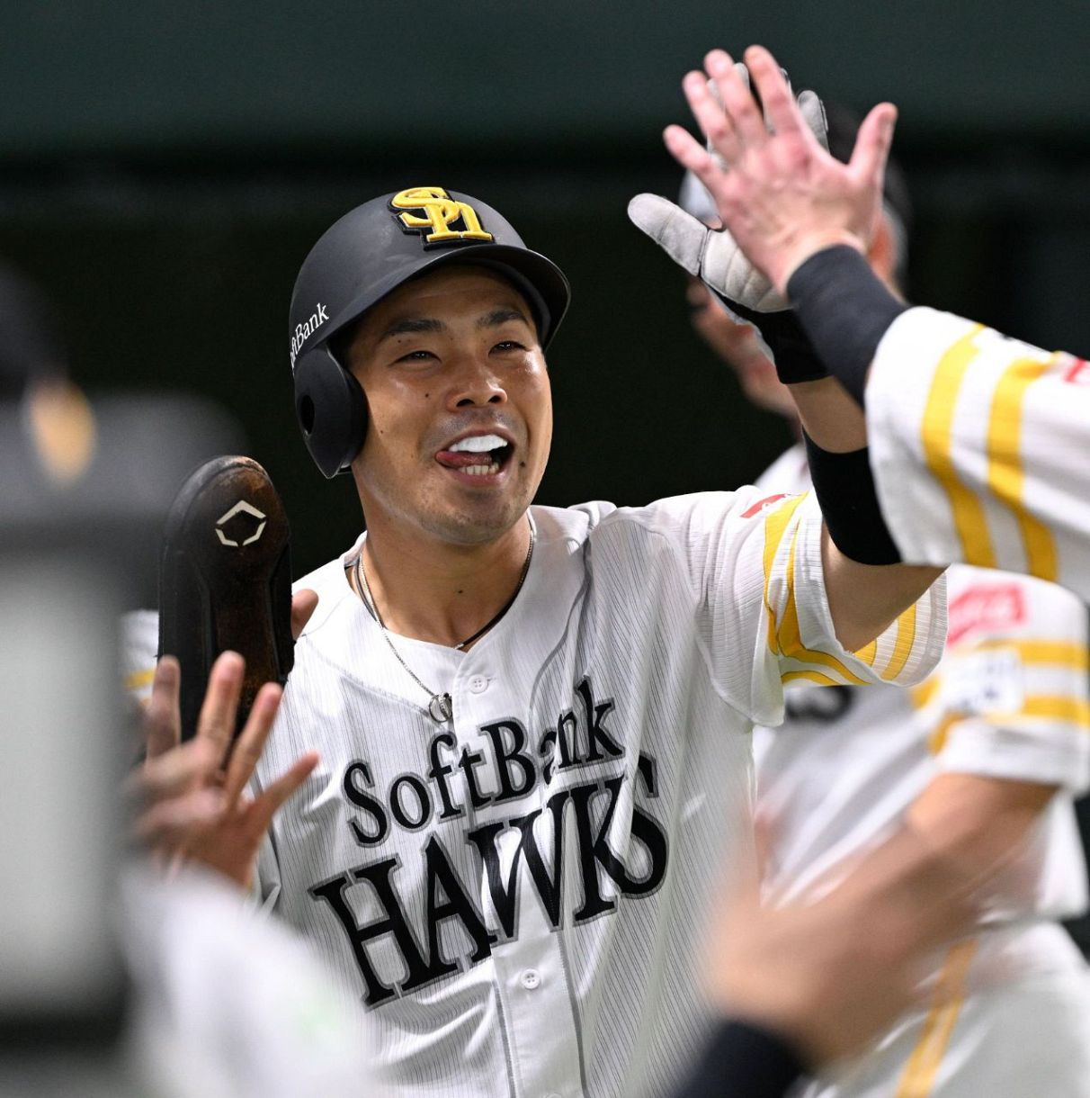 今年も強いソフトバンク ライバル日本ハムに開幕2連勝 近藤健介が逆転