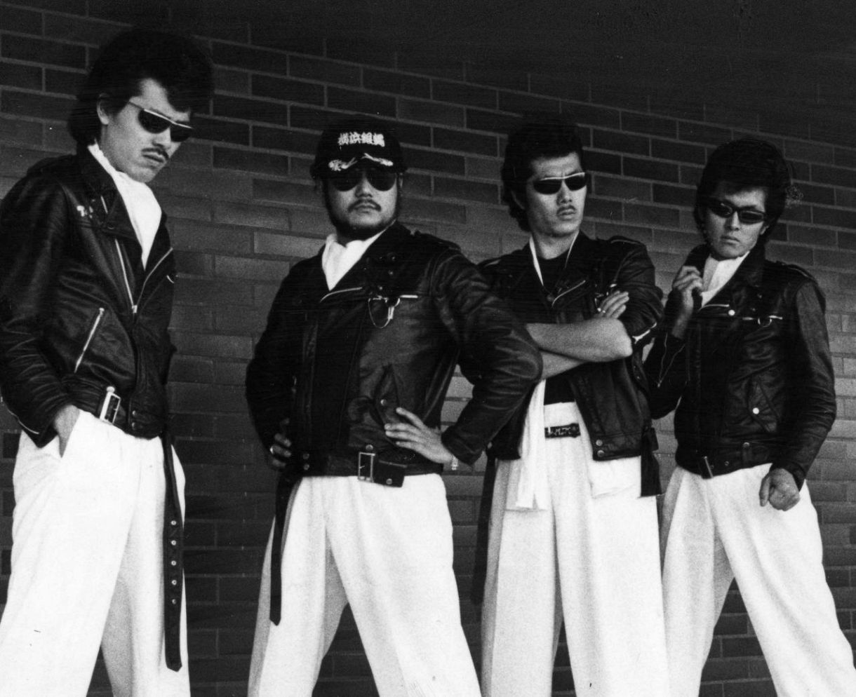 大ブレイクから45年横浜銀蝿・翔＆Johnny〝不滅の絆〟最新2ショット