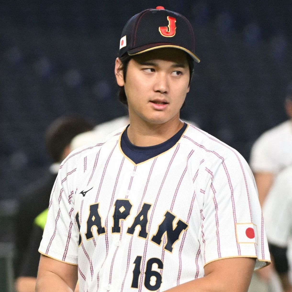 1番DH」でスタメン出場の大谷翔平、球場全員が驚がくの右翼看板直撃弾