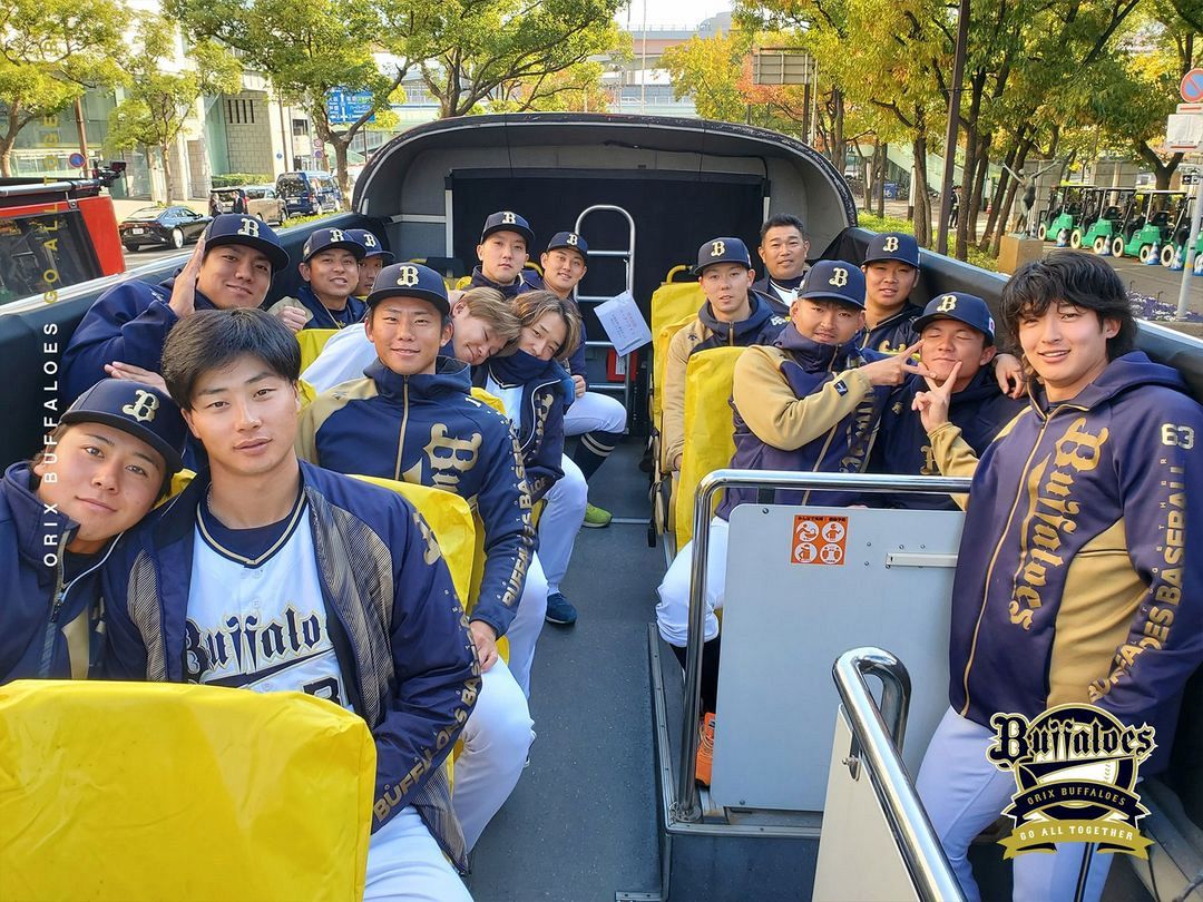 オリックス・バファローズ公式 | #山本由伸 #山下舜平大 #山崎颯
