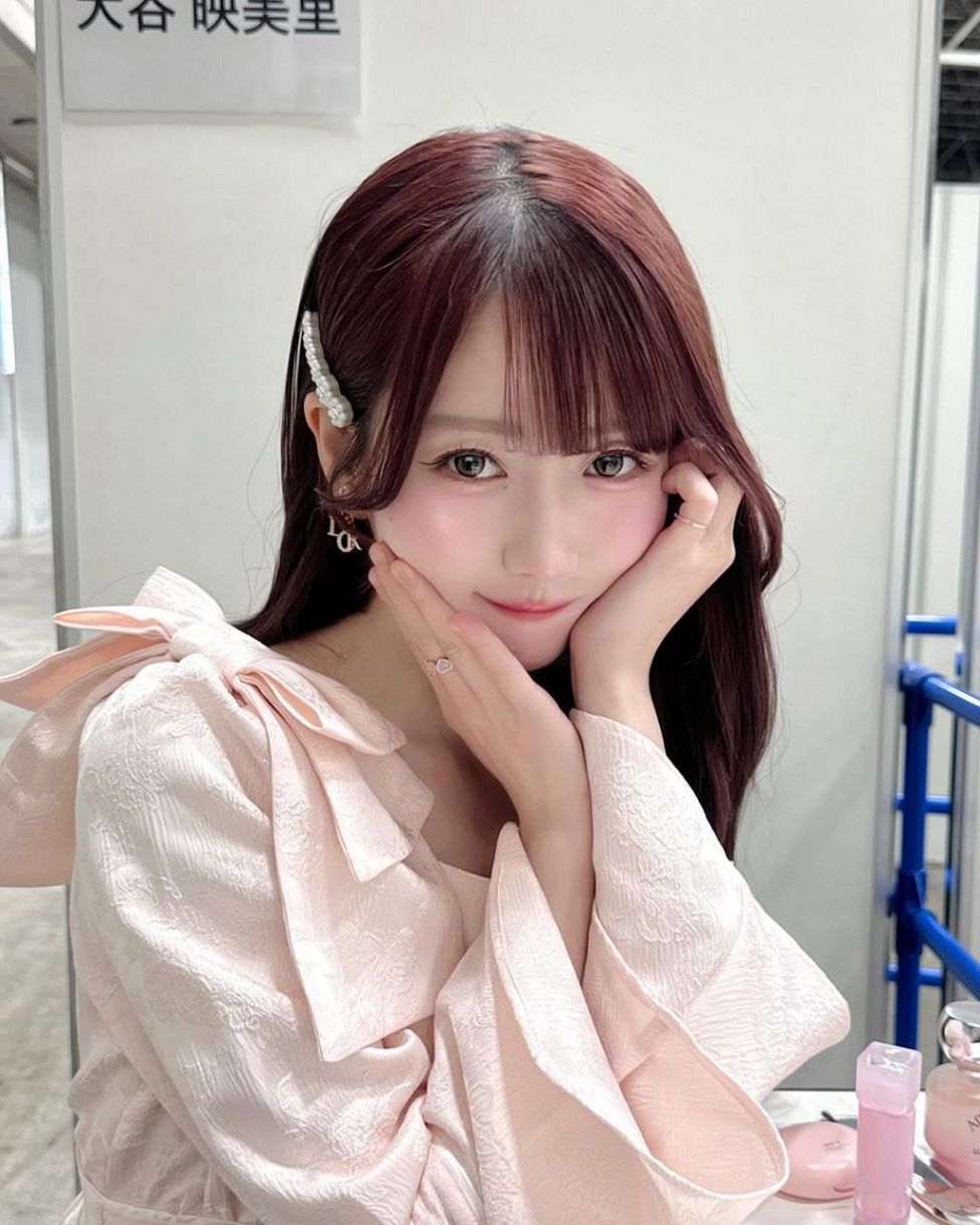 メロメロです」ファン悩殺の尻振り猫ダンス、イコラブ〝みりにゃ〟の