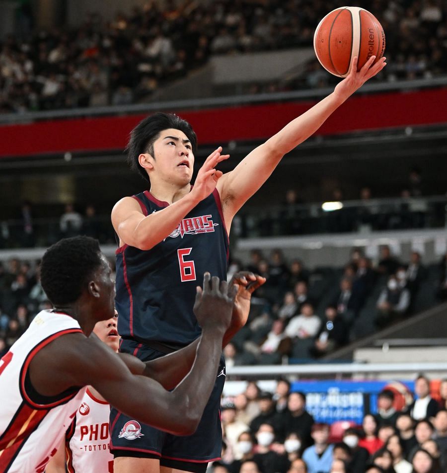 福岡大大濠が初の連覇へ王手、全国総体王者の鳥取城北を破り3年連続の