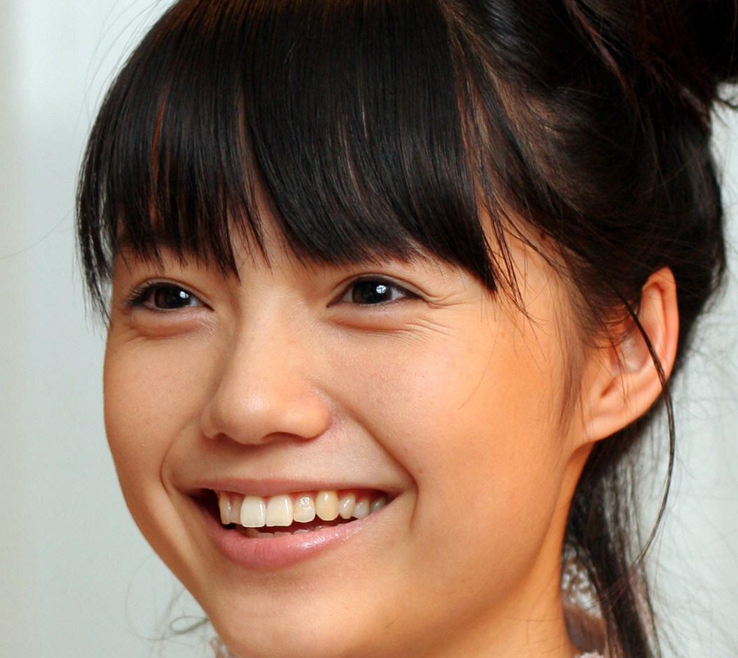 だれ？」「まじかー」〝雰囲気激変〟姿が話題の宮﨑あおい＝2｜「だれ