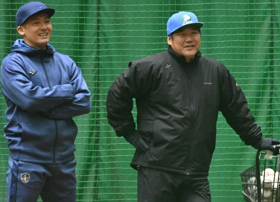 西武の「骨牙」栗山巧＆中村剛は2軍春野キャンプからのスタート すでに