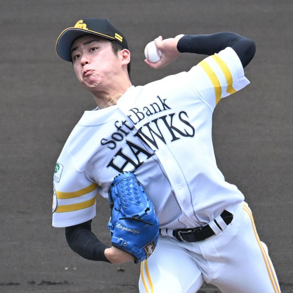通算82勝の名左腕に「動画を見たら似ていました」 ソフトバンク育成3年