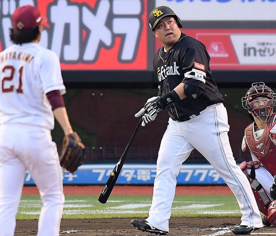 17号「どすこい」でソフトバンク3点先制 山川穂高が量産モード再突入