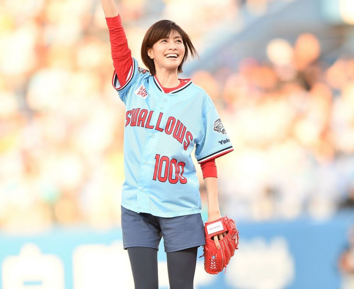 20歳差の設定とは思えない！」50歳内田有紀、ドラマ共演年下俳優と0
