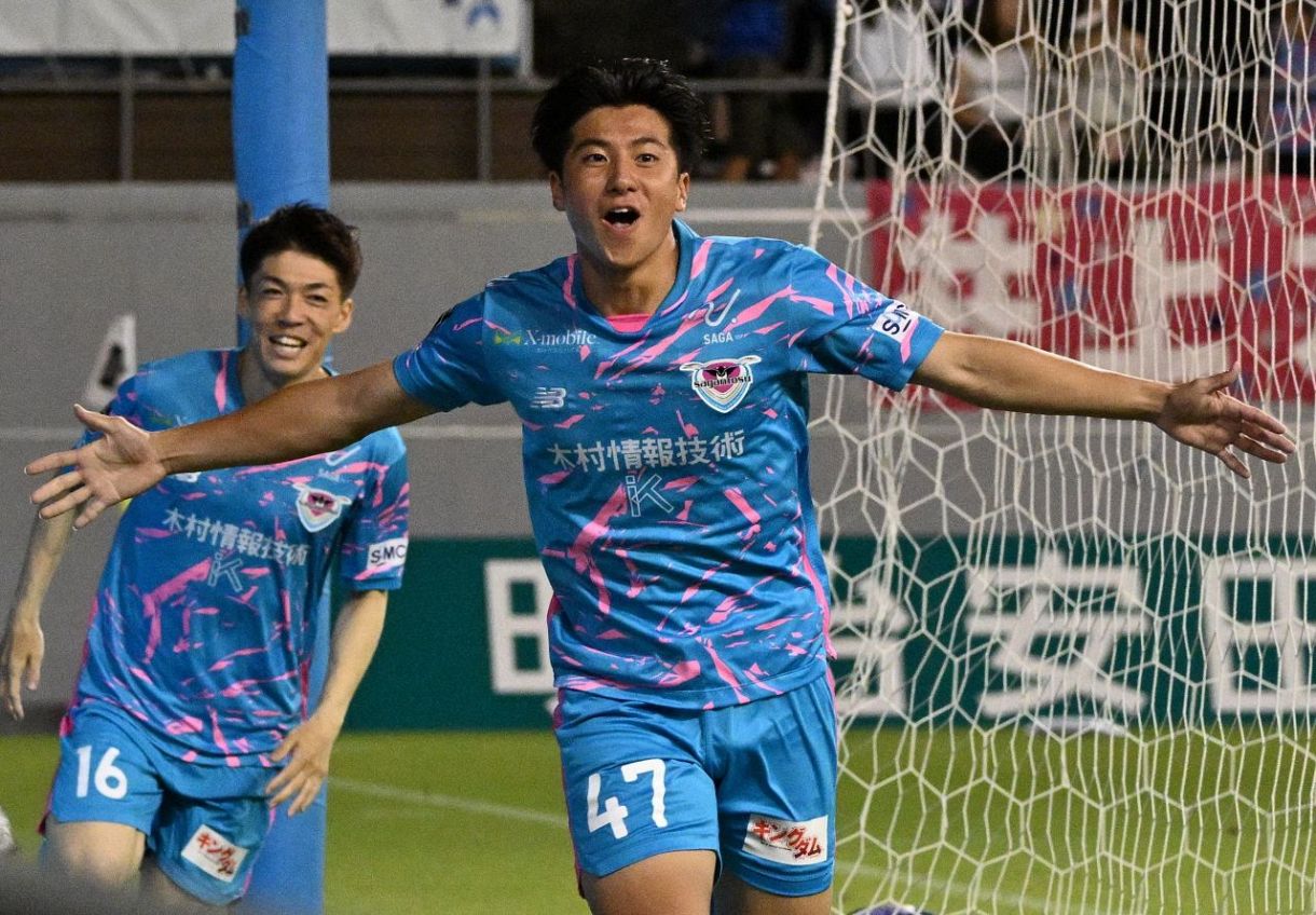 J2サガン鳥栖の新星に「イケメンやなー」 「驚異の高校生」に