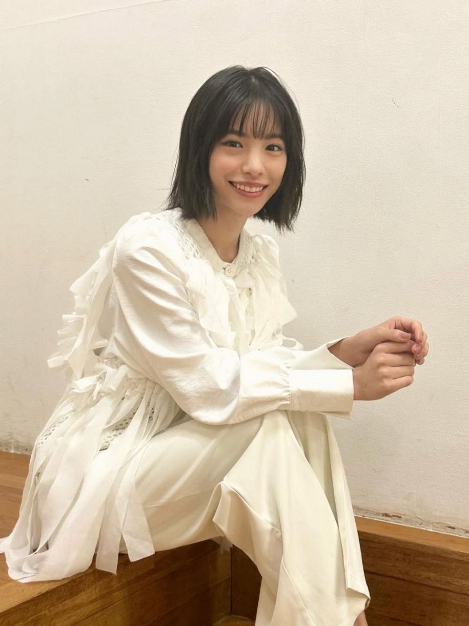 誰かわからん」「見事に紛れてる」當真あみ〝お忍び〟ライブ観戦