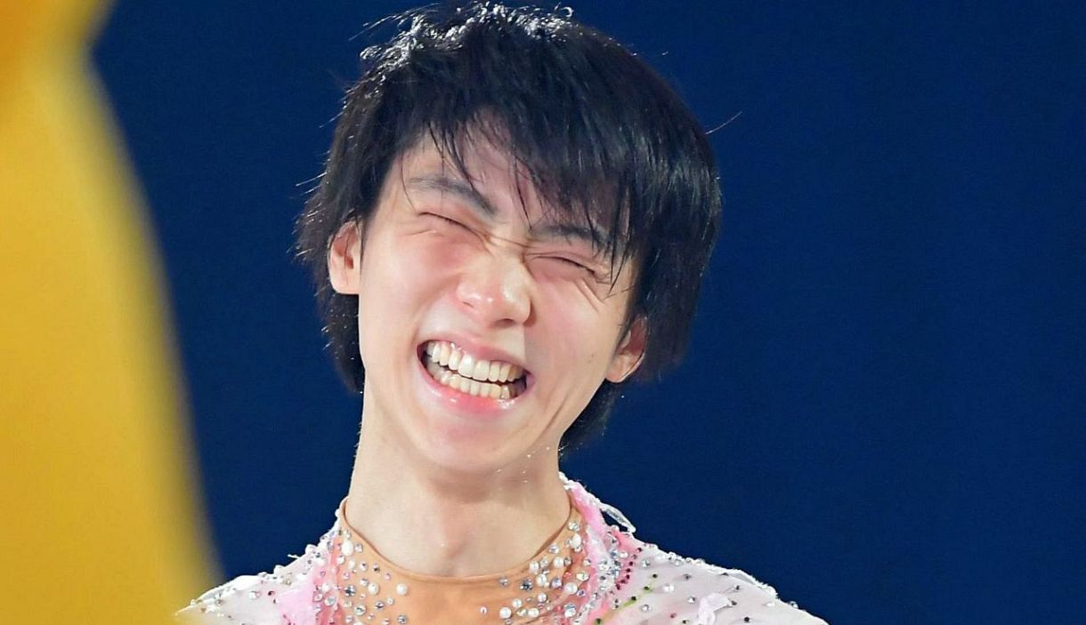 キレッキレすぎる」羽生結弦〝スニーカーでトリプルアクセル〟に大反響