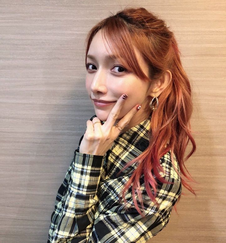 なんでTシャツの上にインナー？」後藤真希〝仰天コーデ〟にSNS衝撃