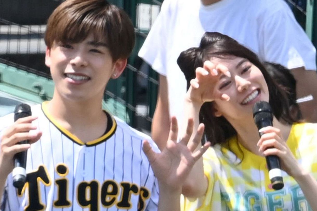 なんでそれ着こなせるねん！」「なにこのポーズ」〝離婚後初投｜元