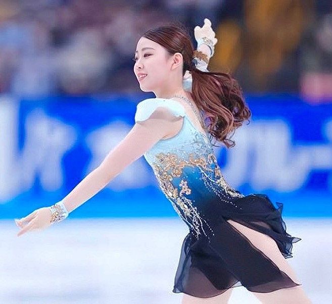 めちゃくちゃ似てるやん」姉はタレント歌手、妹は人気スケーター