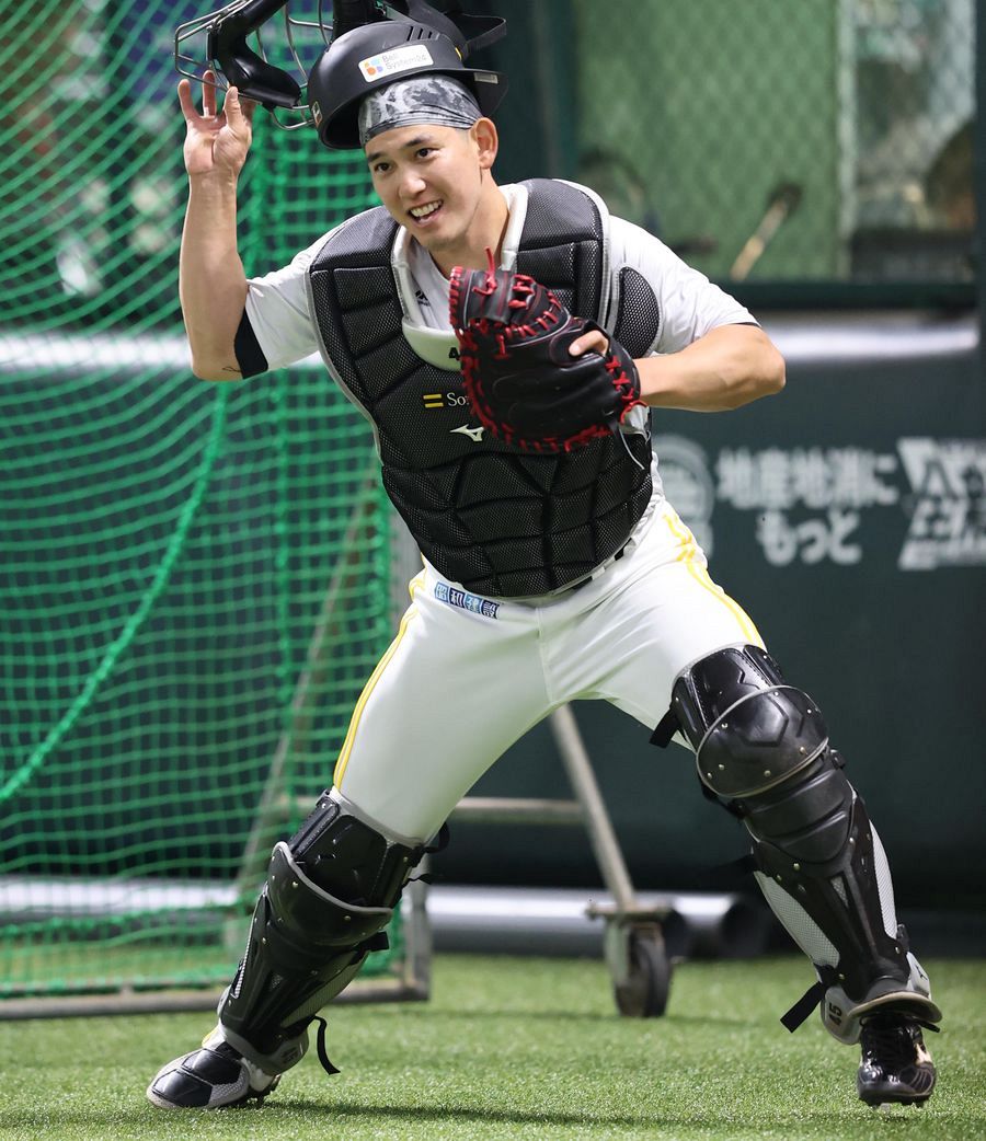 今の成績でやるべきではない」 ソフトバンク小久保監督、栗原陵矢の