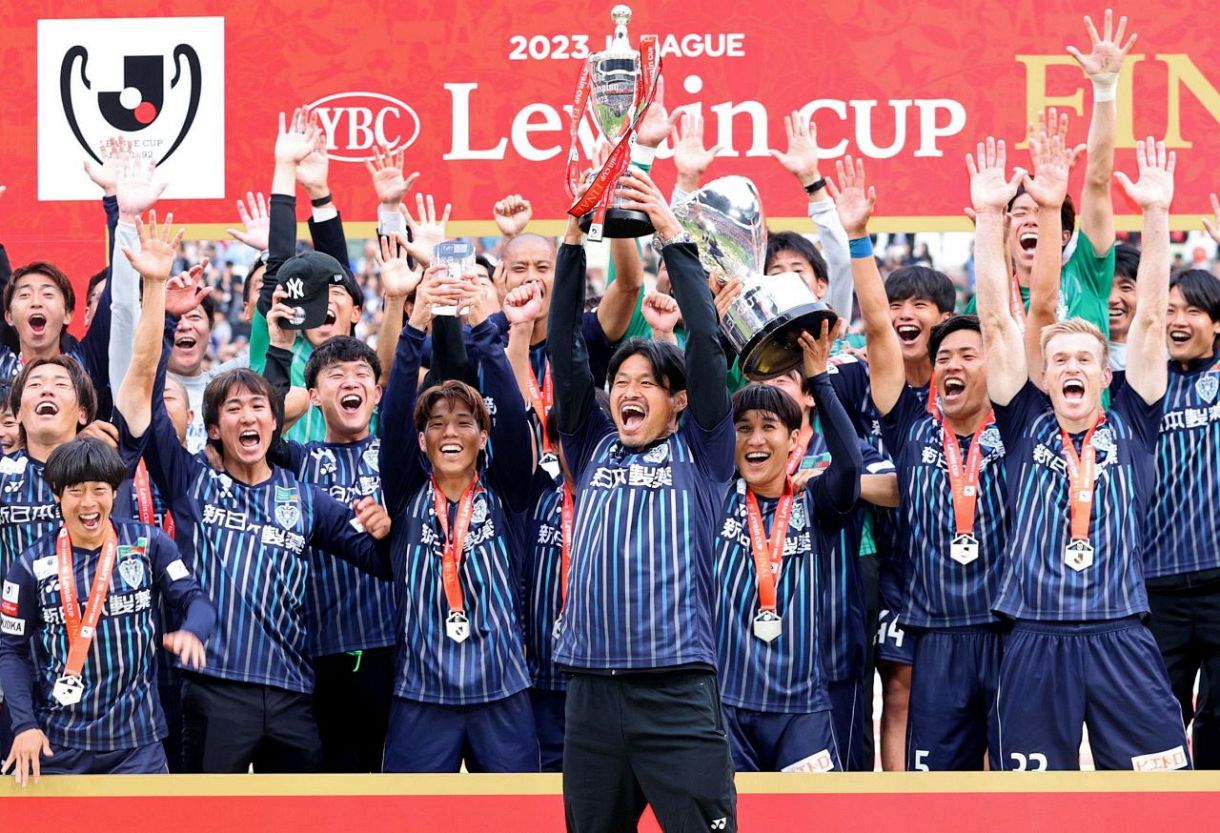 アビスパ福岡 山下芳輝 14 Tシャツ Jリーグ公式 祝Jリーグ杯優勝 アビスパ福岡 山下芳輝 14 Tシャツ Jリーグ公式 祝Jリーグ杯優勝