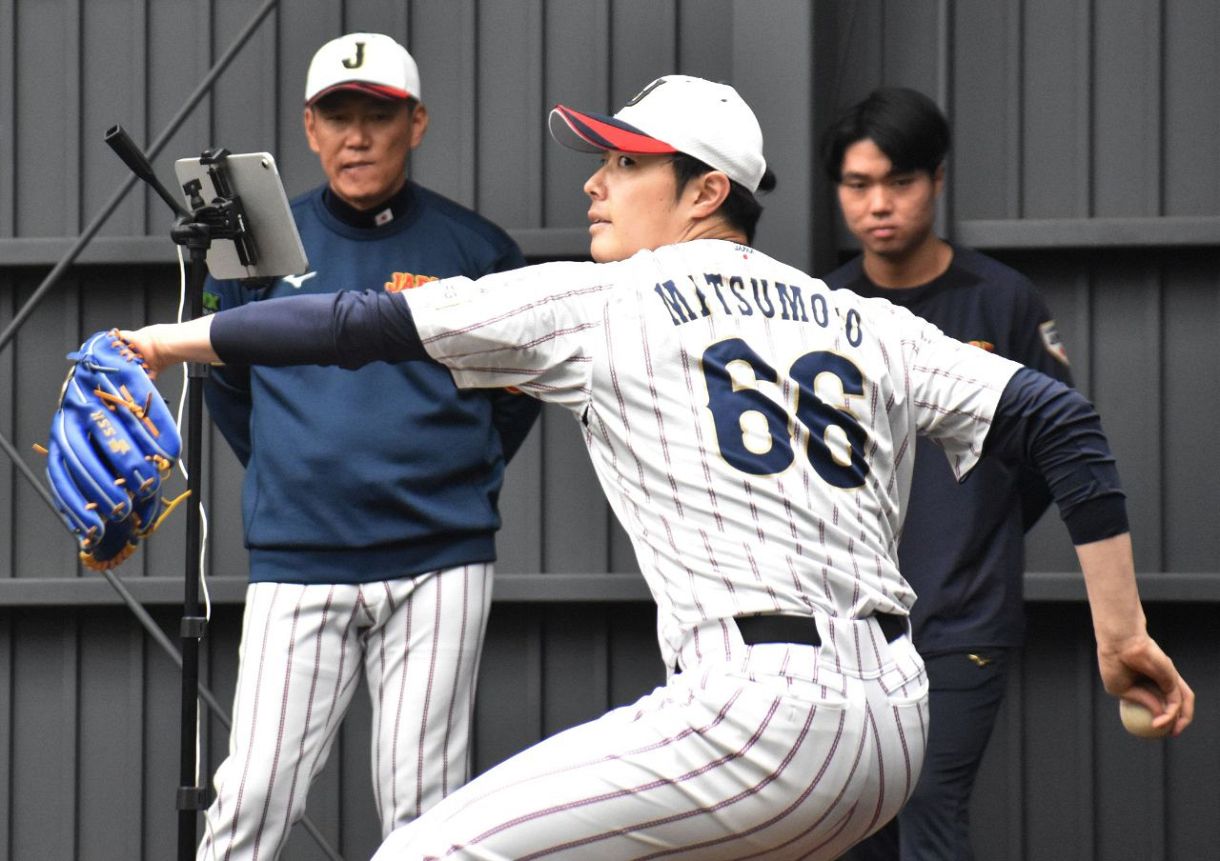 見るのが楽しみ」韓国戦へ井端弘和監督も期待 ソフトバンク松本裕樹が 