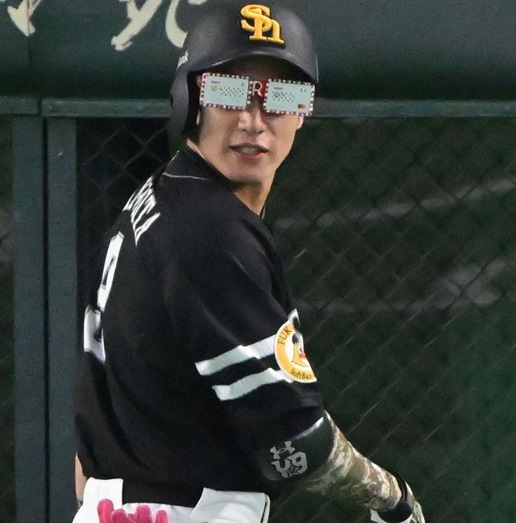 オールスター】プラスワン投票で選出のソフトバンク柳田悠岐が代打で