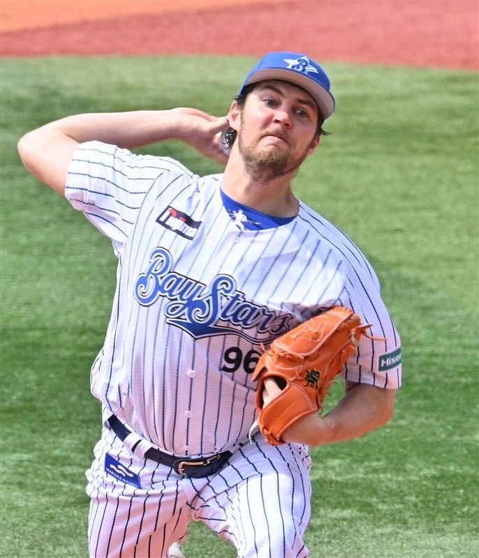 ベイスターズ トレバー・バウアー 選手 ユニフォームL 2023