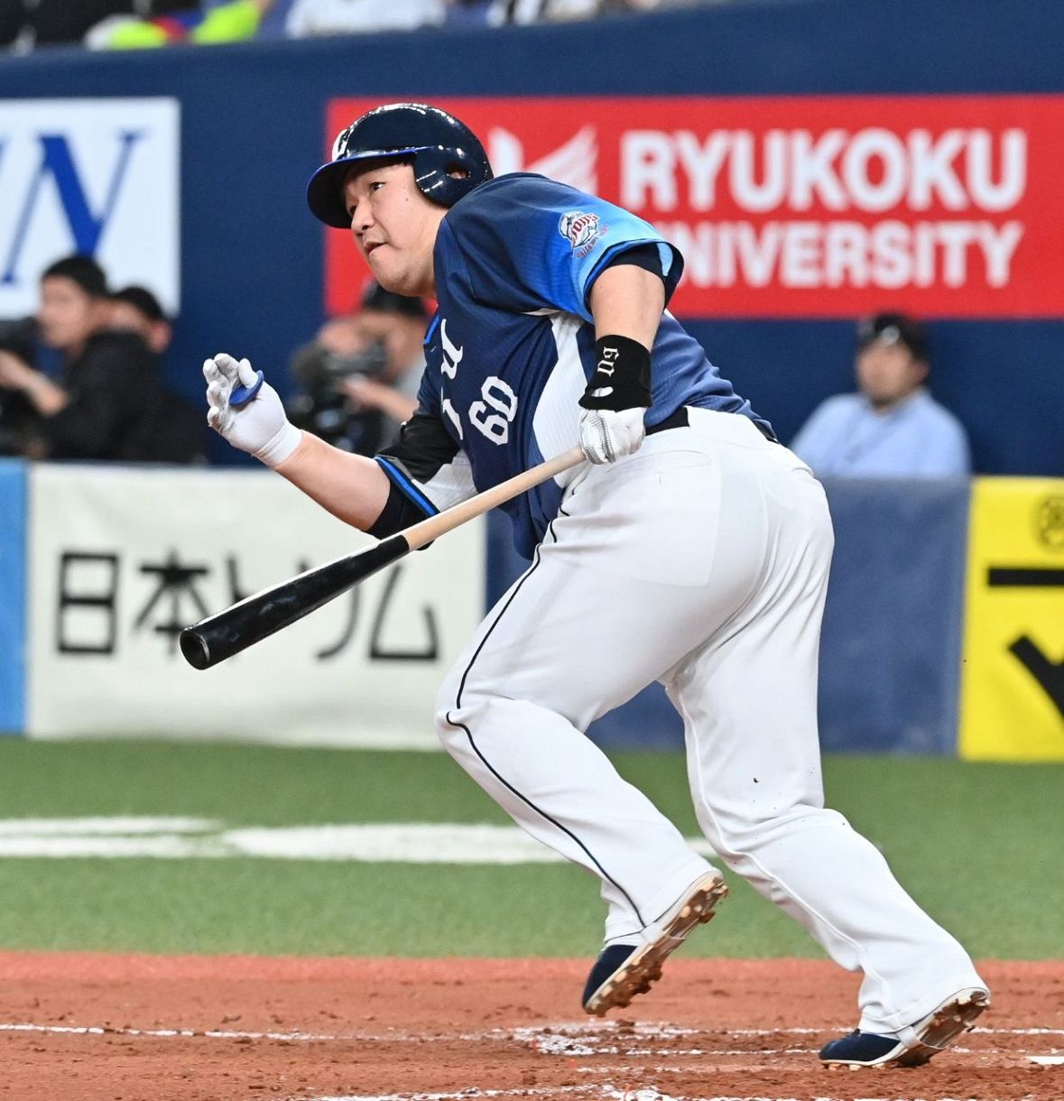 最下位西武が3連敗 今月は12敗目 プロ初の2番に入った中村剛也は