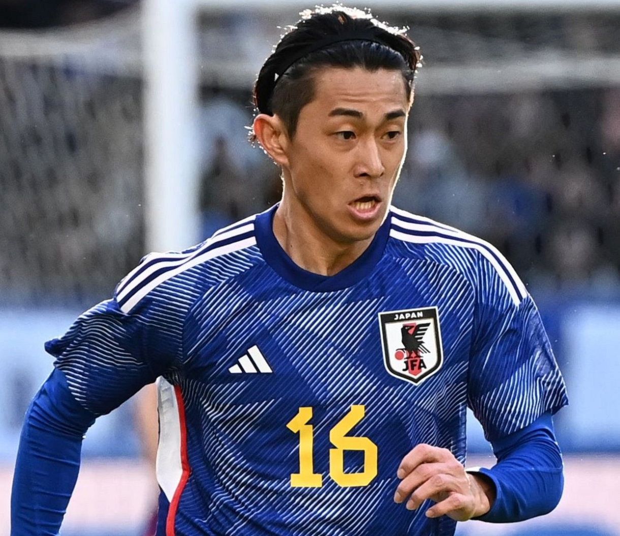 【毎熊晟矢 16⠀】日本代表 最新ユニフォーム L アジアカップ W杯最終予選 sx012-16-maikuma.jpg