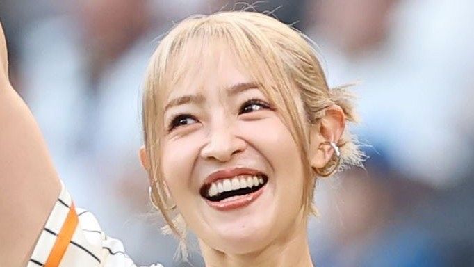 40歳で〝急に激変〟大沢あかね〝ピチピチTシャツ姿〟に「何があった