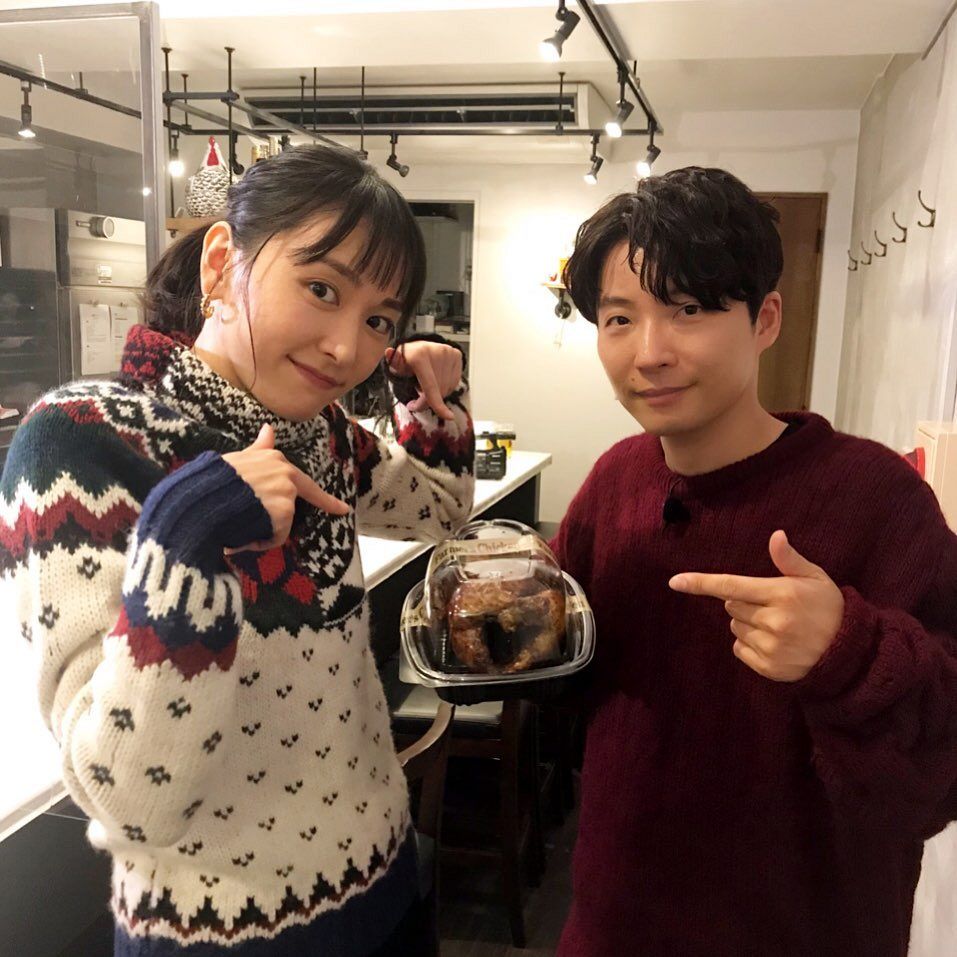 指輪似合う」夫婦役からリアル夫婦へ…4年前〝ビックカップル婚〟が話題