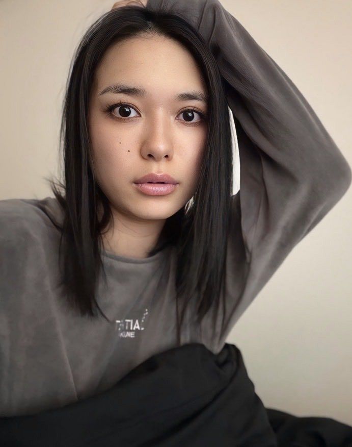 虫止まってるねん」山中知恵〝極小ビキニ〟でハプニングにファン悶絶