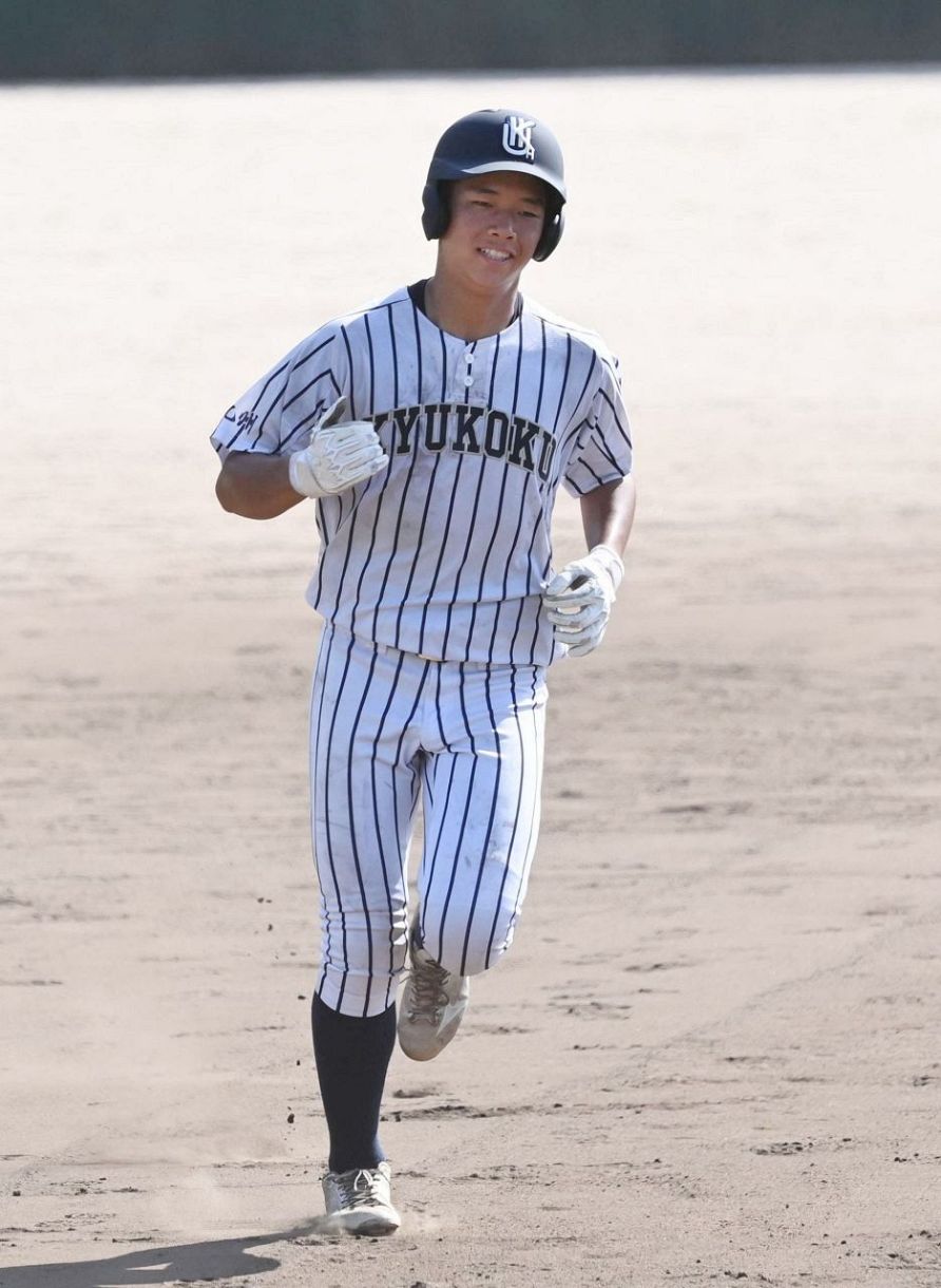 九州国際大学附属高校野球部試合用ユニフォーム