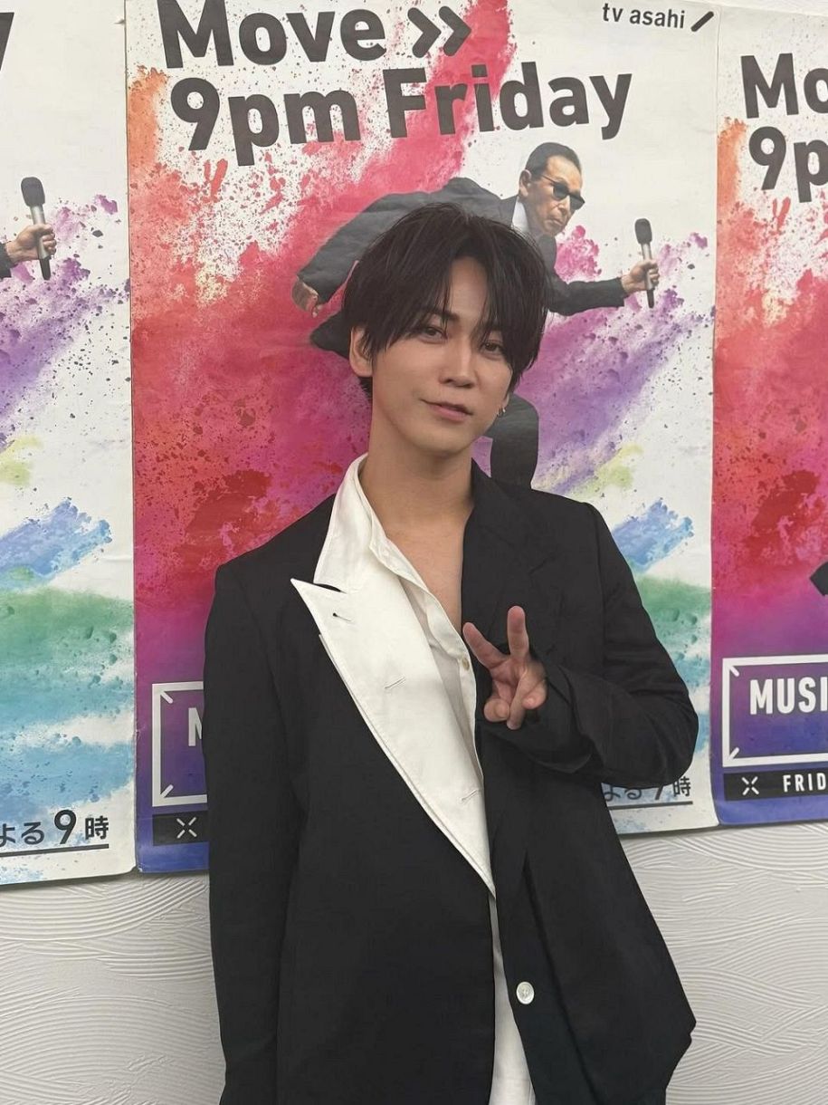 こんなに見せてくれるの⁉」亀梨和也が実家公開！〝両親登場＆大掃除姿