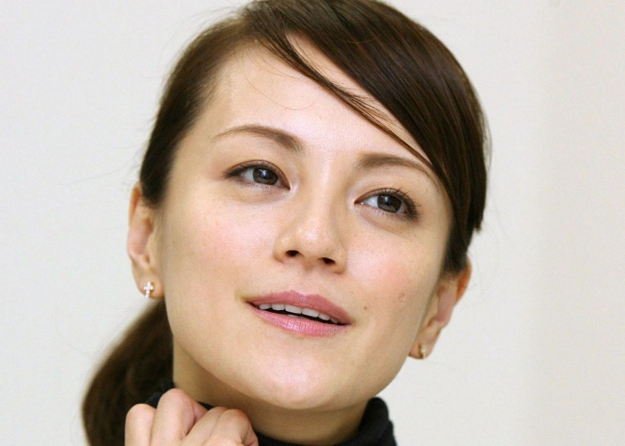 知らなかった」「牧瀬里穂さんの旦那様だったのに驚き」ファッション