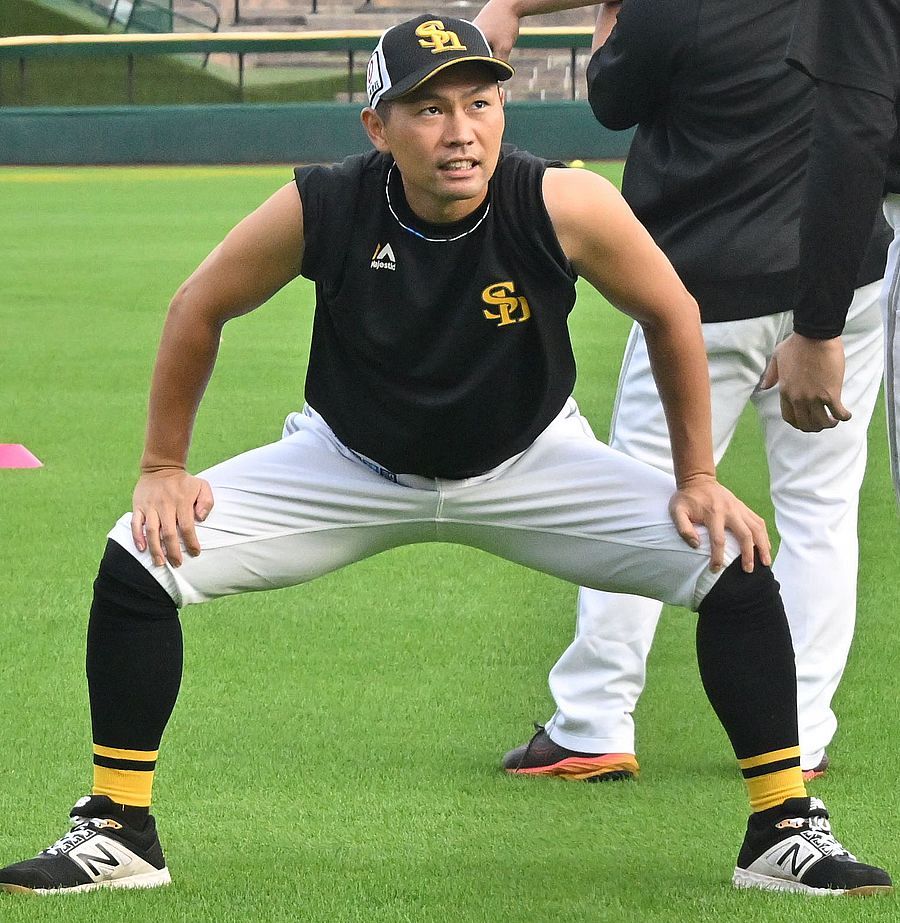 若鷹ガチャ OP戦ver 中村晃 応援グッズ新商品＆キャンプ地