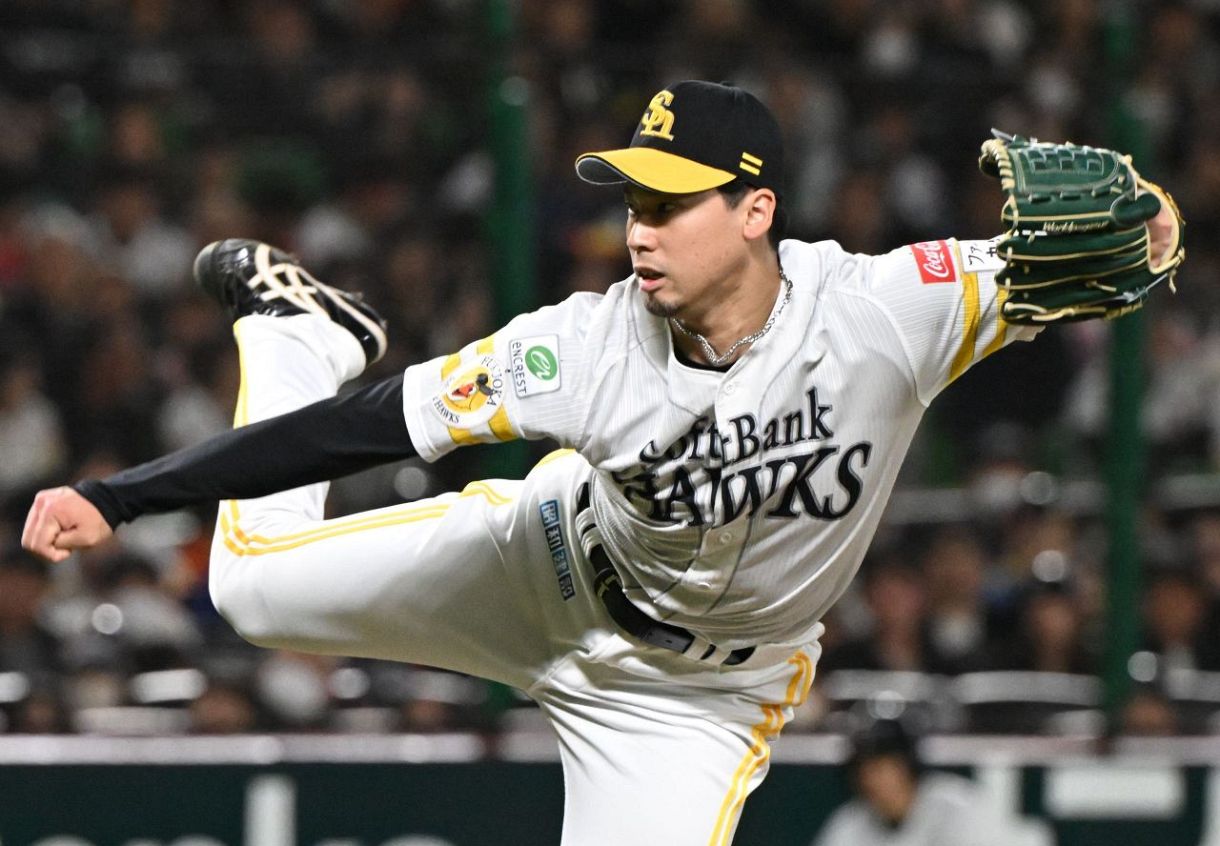 ベビーグッズも大集合 マウンドでは役者「尾形崇斗」が投げる ソフトバンク「リリーフ6 ウェア