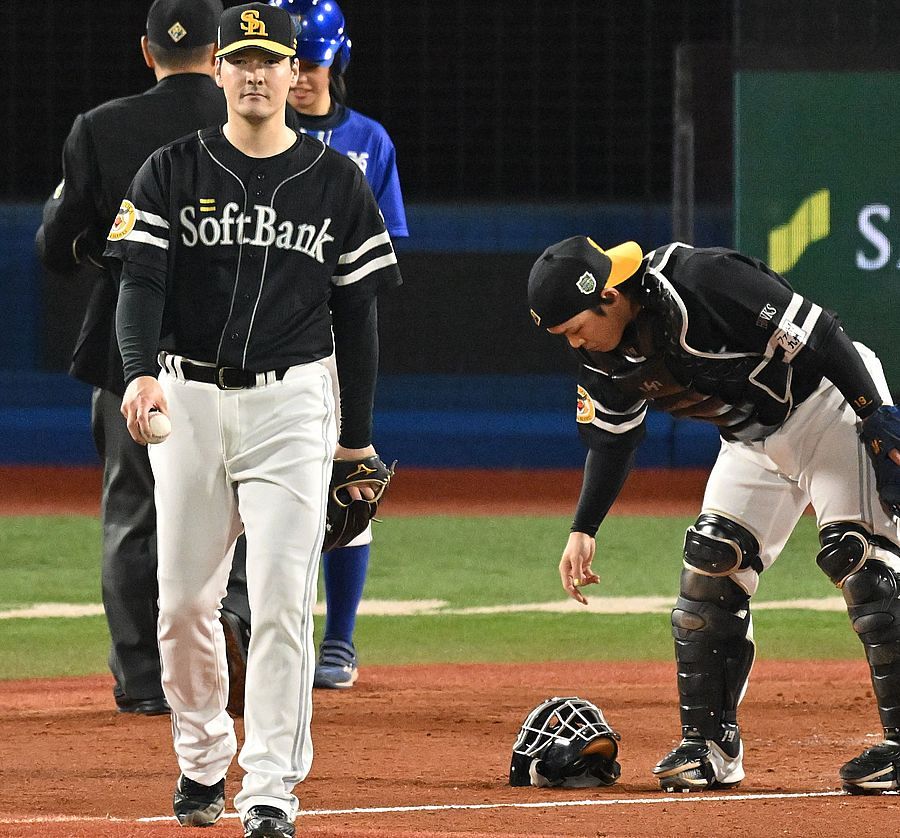 ソフトバンク、エース有原航平がまさかの4失点で3回降板 ：「おっ