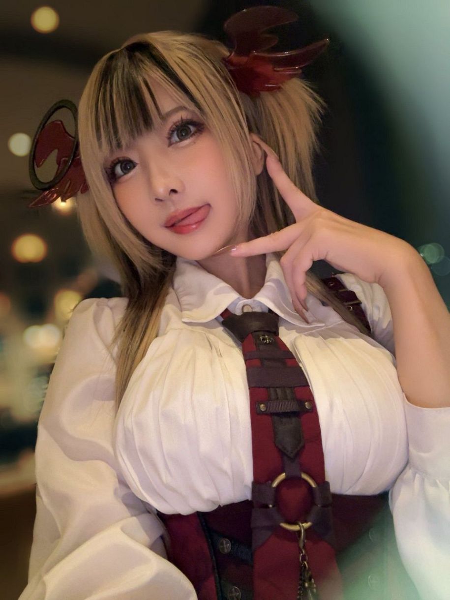 着けてますが安心できません ほとんどガラ空き 過激コス 人気レイヤー・火将ロシエル誕生日ショットに 見惚れてしまった コスプレイヤーの火付け役 の声 おっ でつながる地元密着のスポーツ応援メディア 西スポWEB OTTO