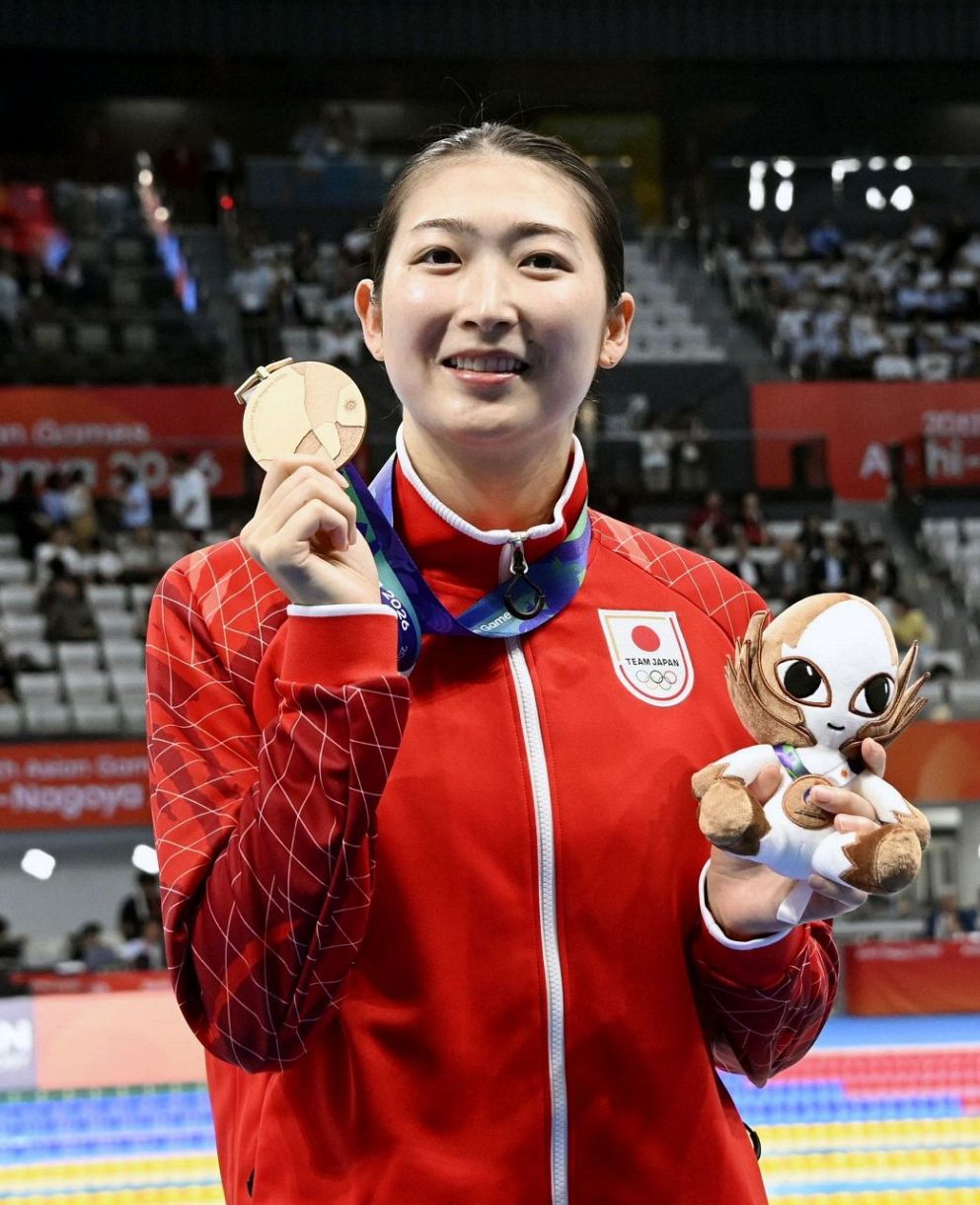 池江璃花子が今大会初の個人メダルの銅、体調不良での棄権乗り越えて