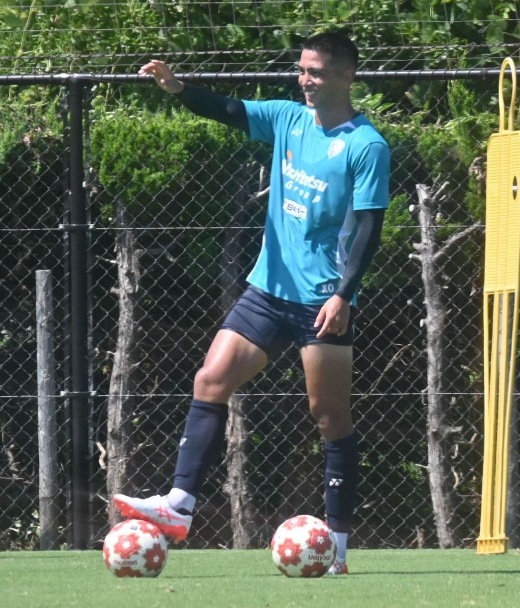 アビスパ福岡　実使用　上島拓巳　ユニフォーム アビスパ福岡実使用上島拓巳ユニフォーム