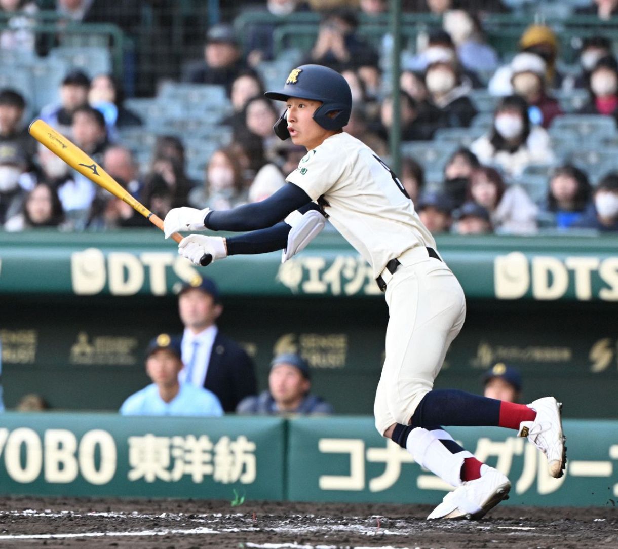 高校野球：熊本国府（熊本）はこんなチーム…秋の九州大会チーム