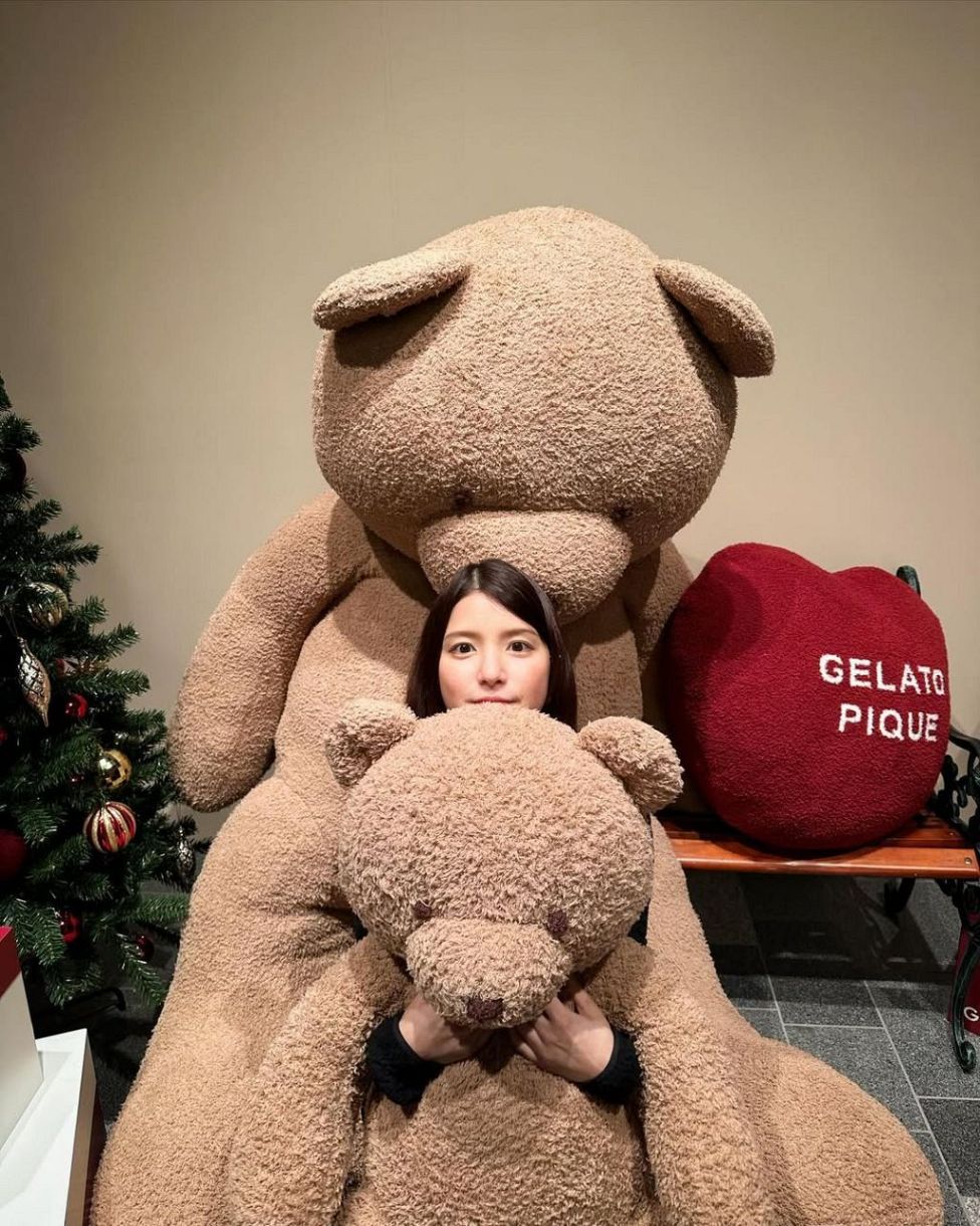 顔がボコボコに…」アナフィラキーショック告白の川島海荷が最新