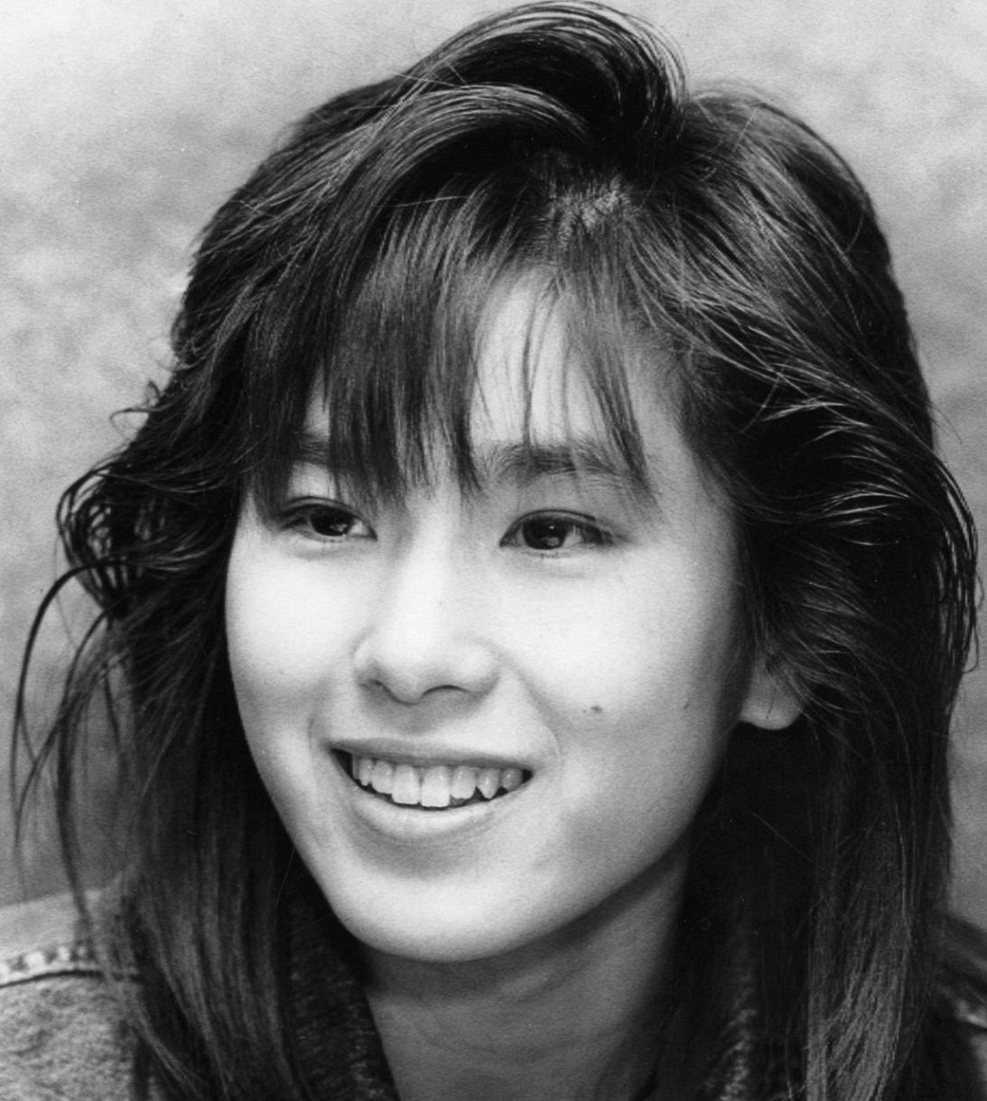 大ヒット「天使の休息」から33年、54歳ボーカリストが近影＆最新ライブ 