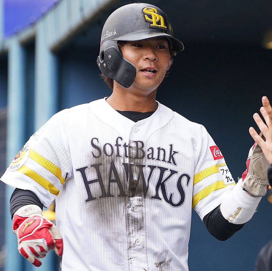 ドラフト12球団ラスト128番指名の男 ソフトバンク仲田慶介、絶好機で