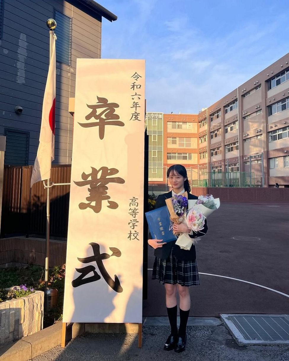 有名高校JK街撮り写真 