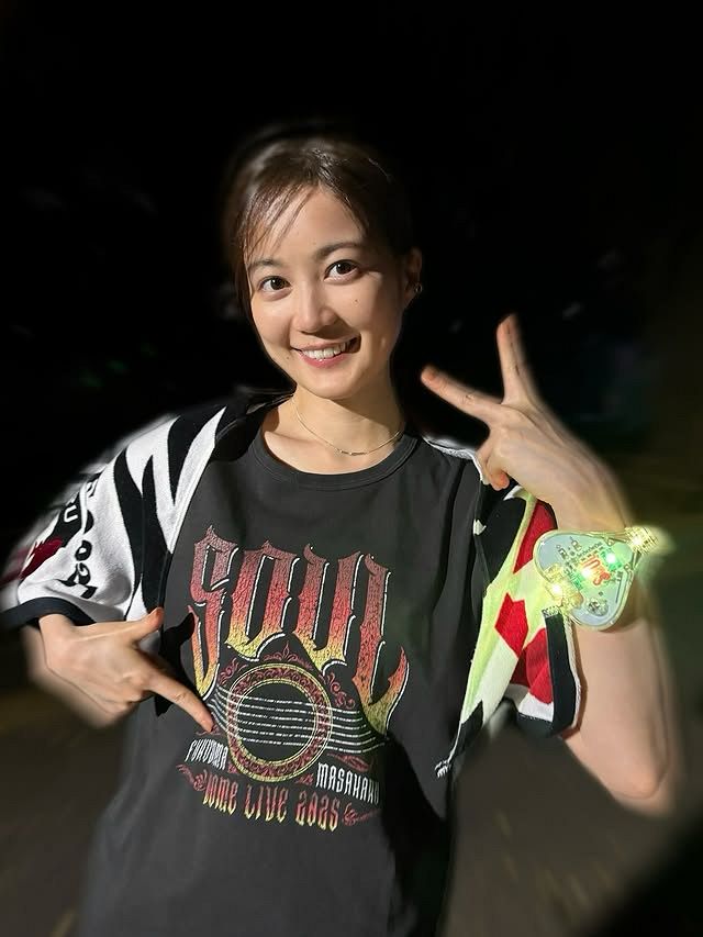 ちょ、何してるの!?笑」〝オニオンヘアー〟生田絵梨花が巨大玉葱に