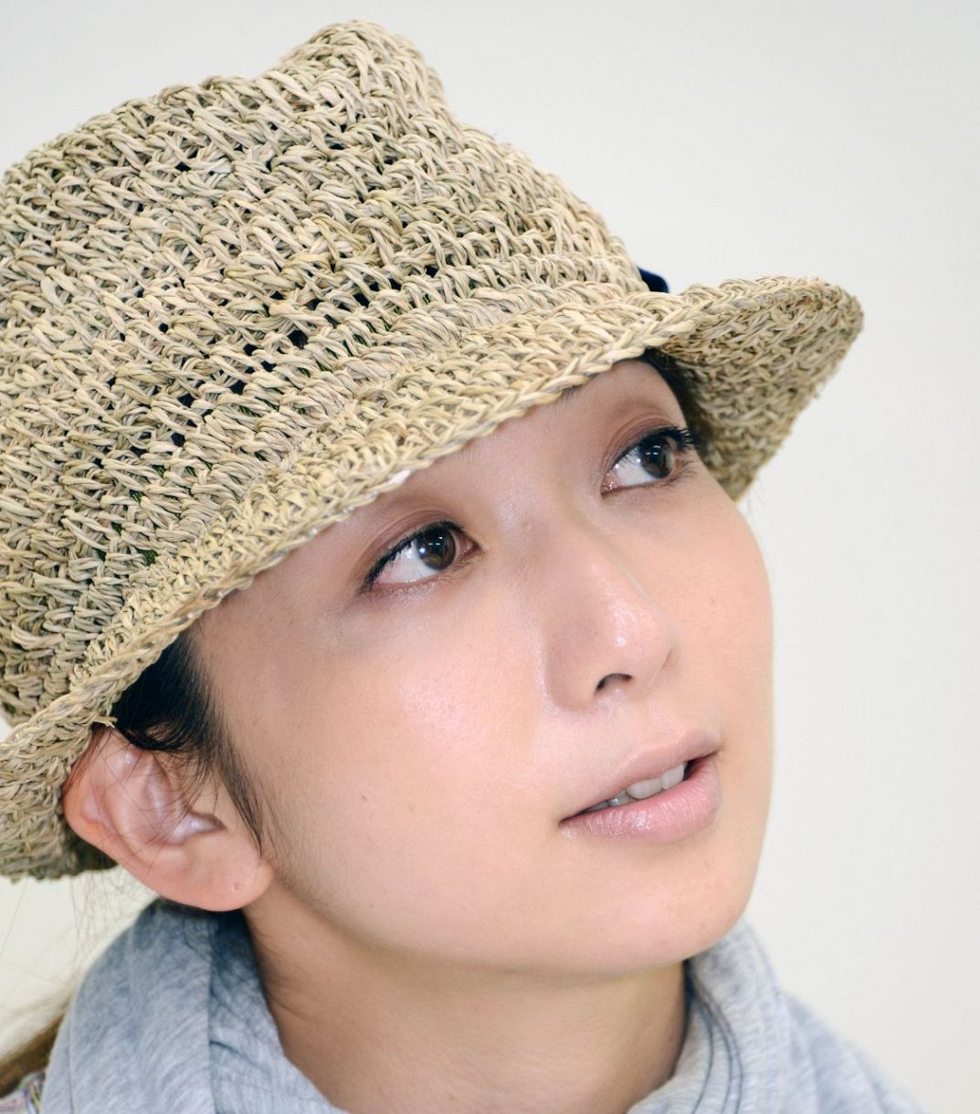 ELTシングル1st〜12th(外袋付)+激レア非売品(外袋付)+持田かおりソロ 48歳だったので驚いた」ELTデビュー30周年、持田香織の近影に脚光