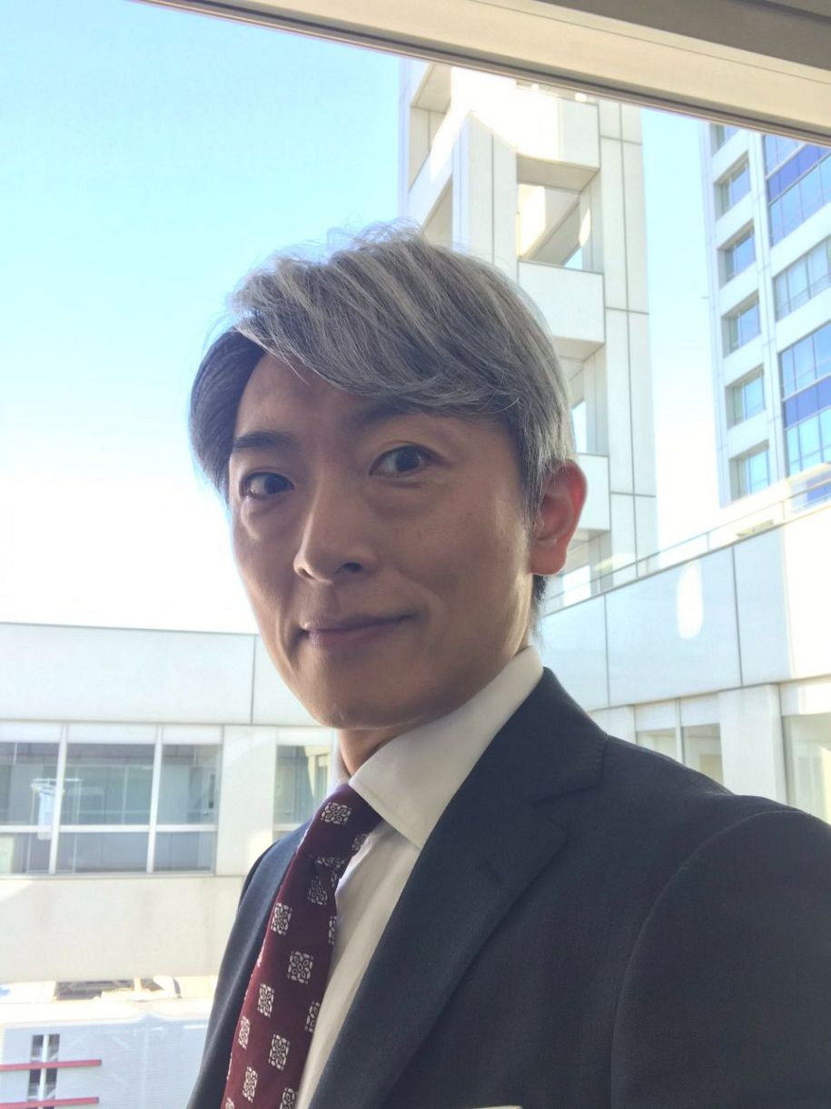 登坂 淳一