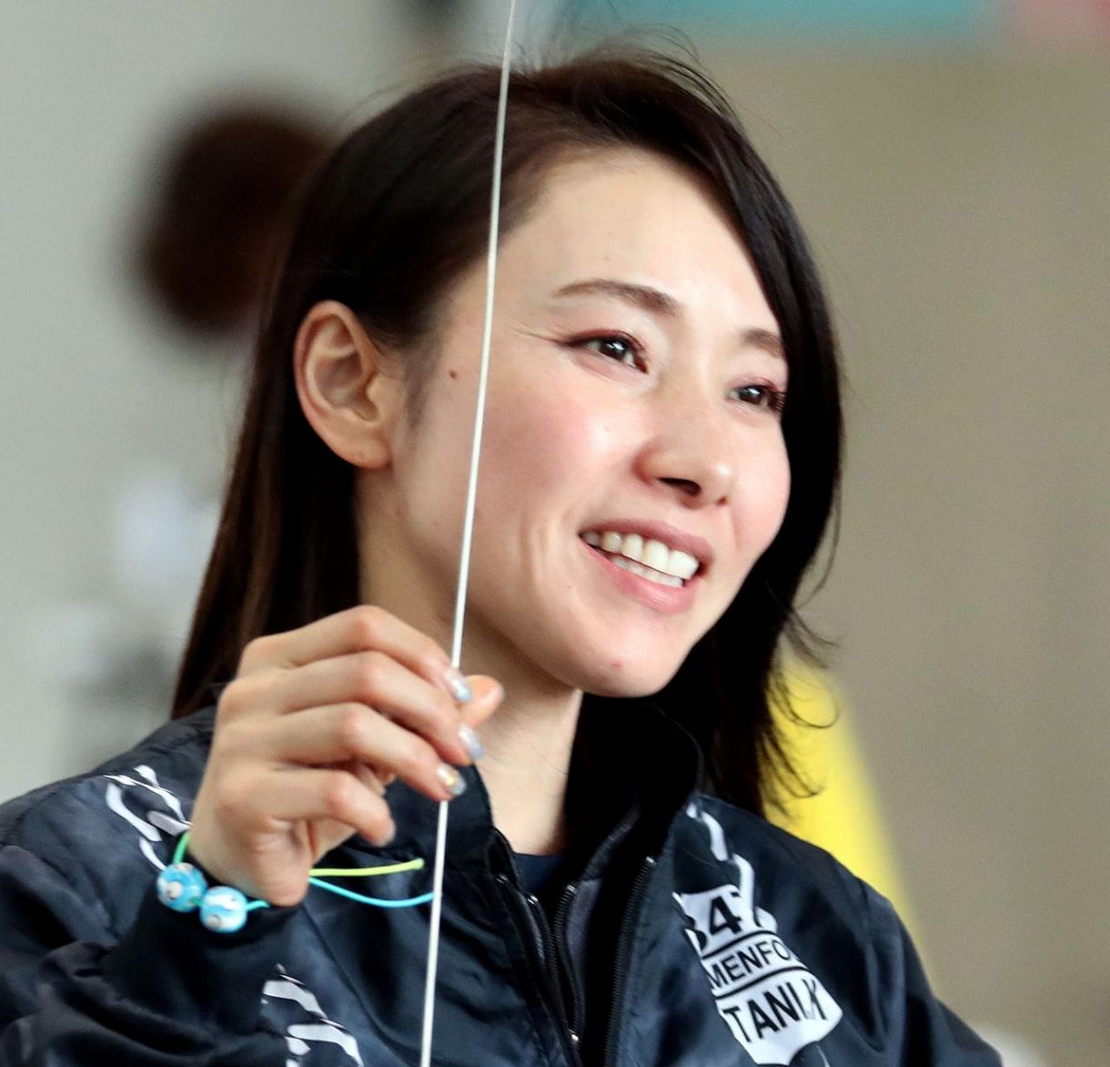 美しすぎるママさんボートレーサー〟が峰竜太とコラボ 運営する